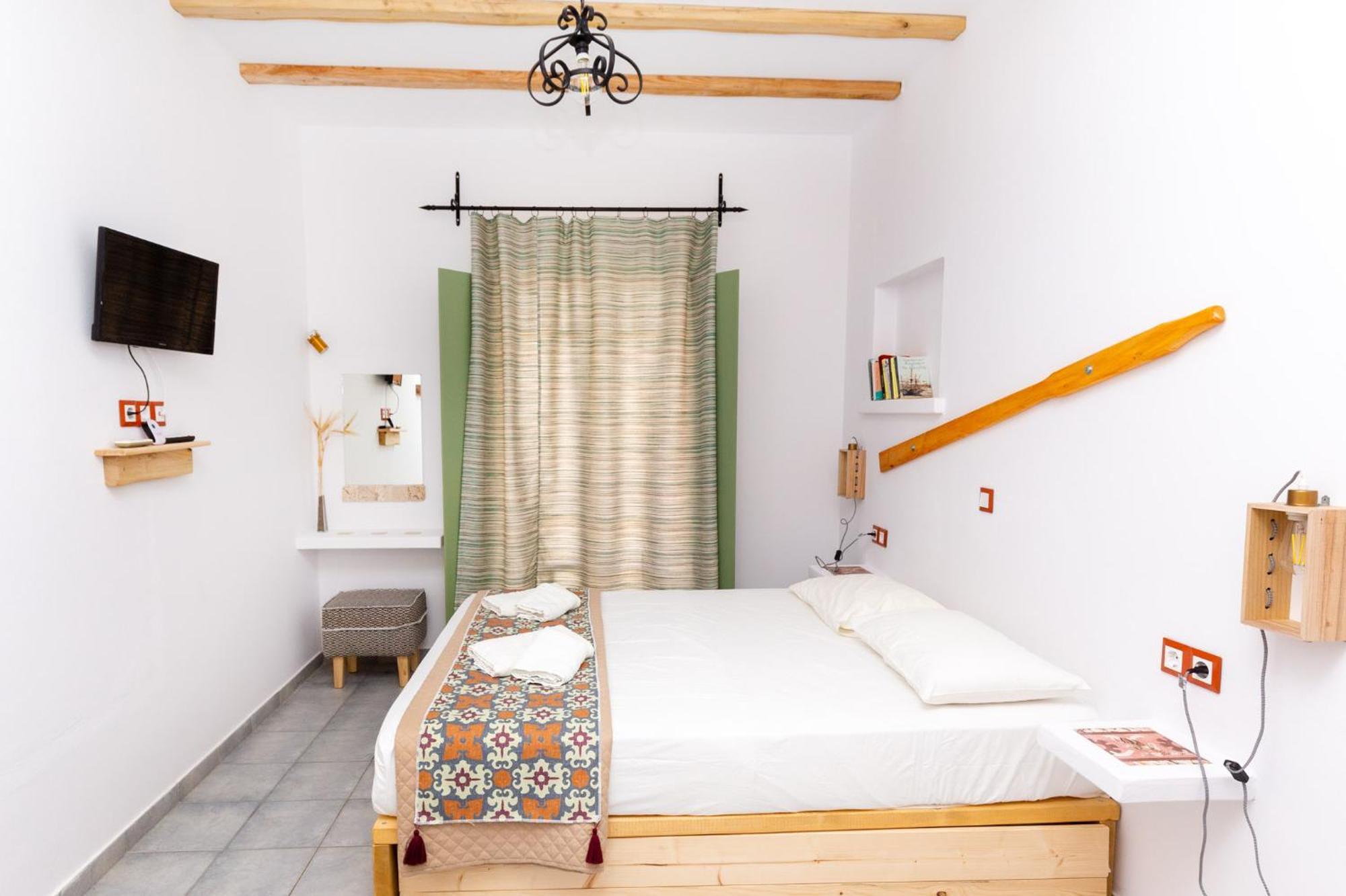 Ailouros Summer Hotel Szhinúsza Kültér fotó